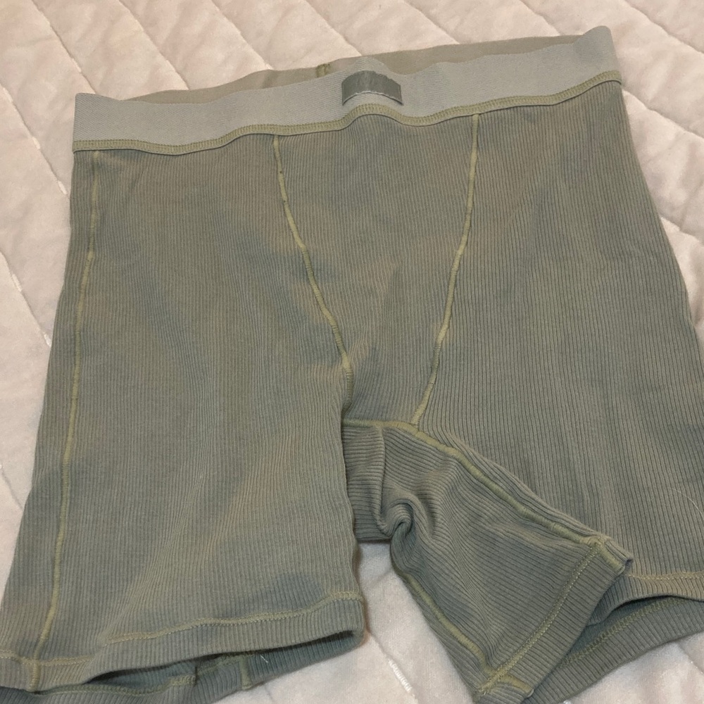 Skims boxer shorts
